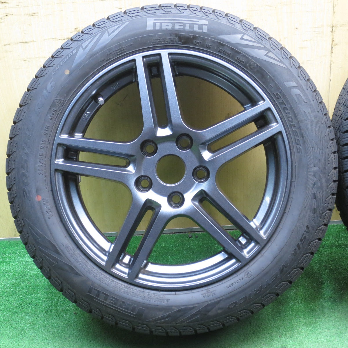 バリ溝！22年！キレイ！9.5分★BMW 等 Eurodesign EIGER 阿部商会 205/55R16 スタッドレス ピレリ アイスゼロ アシンメトリコ ユーロデザイン アイガー PCD112/5H★5060307NJス