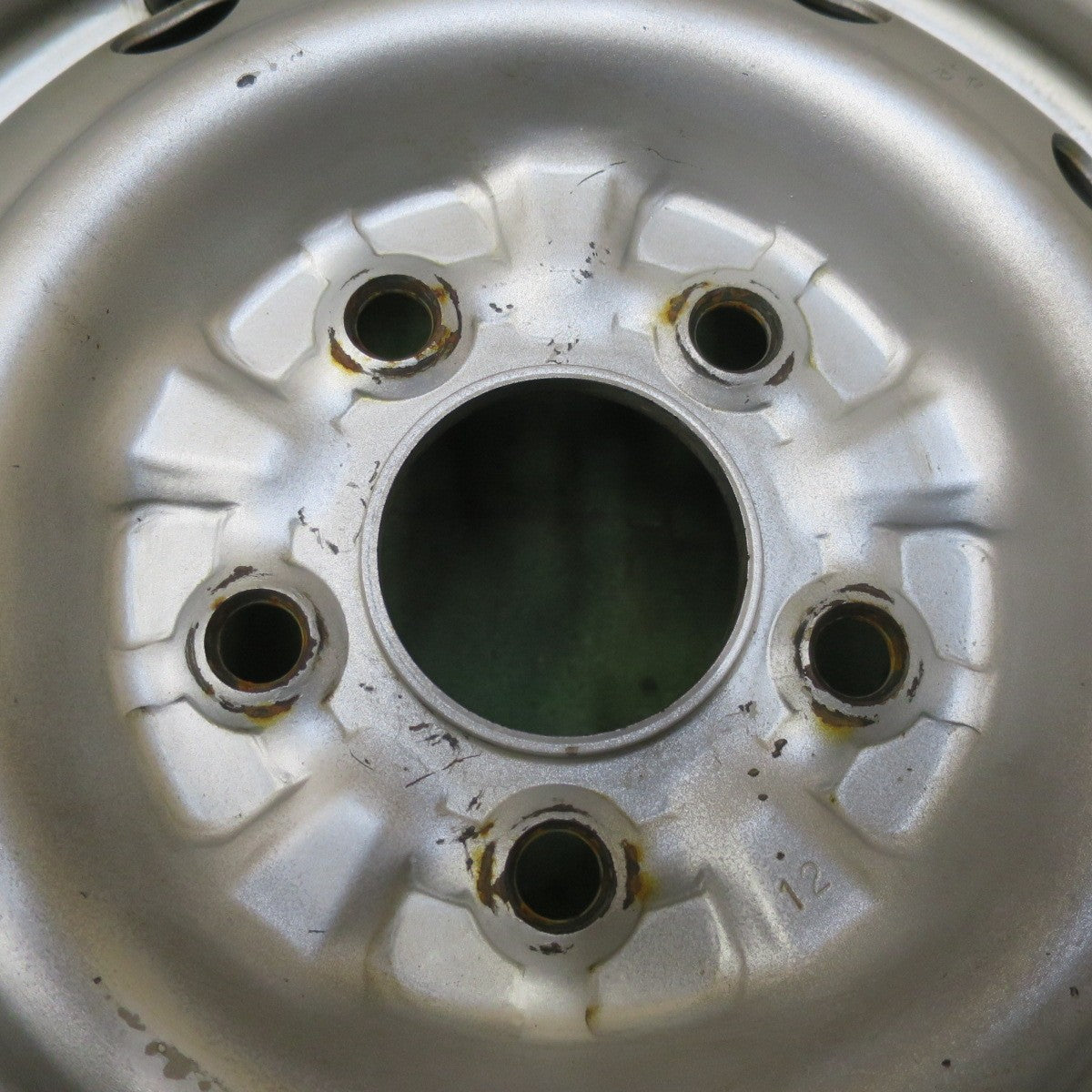 バリ溝！21年！9.5分★スタッドレス 175R14 8PR ブリヂストン ブリザック VL1 スチール ホイール 14インチ PCD114.3/5H★5112108イス