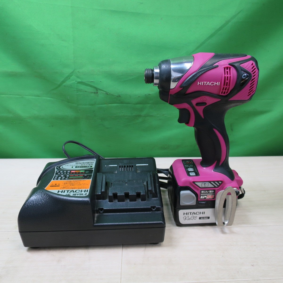 [送料無料] キレイ☆日立 コードレス インパクトドライバ WH14DBAL2 電動 工具 充電器 UC18YSL2 14.4V 充電式 HITACHI☆