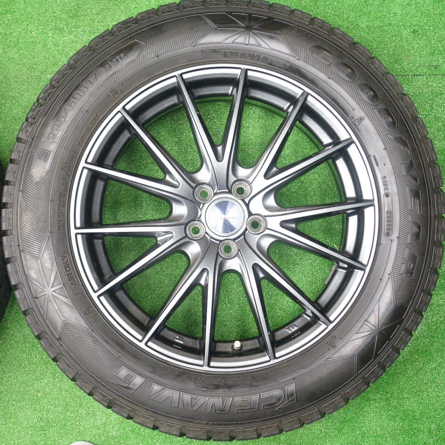 バリ溝！キレイ！9分★XV フォレスター 等 225/60R17 スタッドレス グッドイヤー アイスナビ6 VELVA SPORTZ ヴェルヴァ 17インチ PCD100/5H★5122803KTス