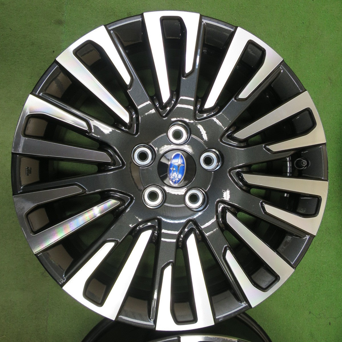 新車外し◎スバル レヴォーグ レイバック 純正 ホイール 18インチ 18×7J PCD114.3/5H◎6092601NGホ