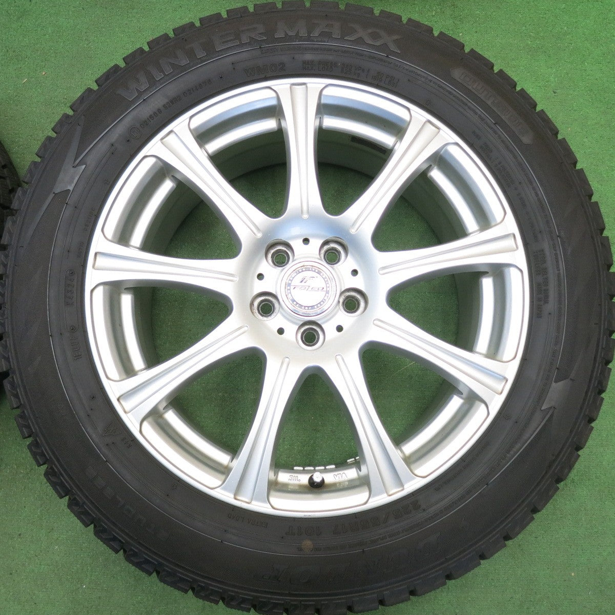 4本価格！24年★XV 等 225/55R17 スタッドレス ダンロップ ウインターマックス WM02 FOLEO フォレオ 17インチ PCD100/5H★6041907HAス