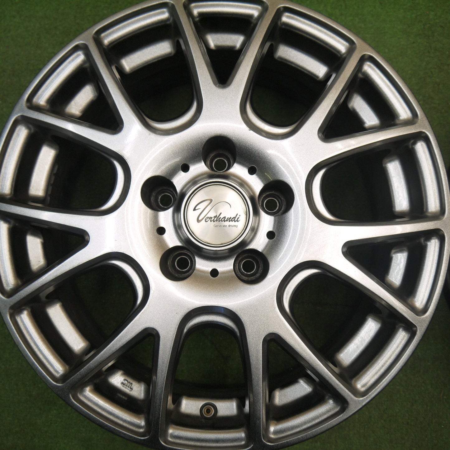 4本価格★Verthandi 16インチ ホイール ヴェルサンディ ヴェルザンディ 16×6.5J PCD114.3/5H★6021006Hホ