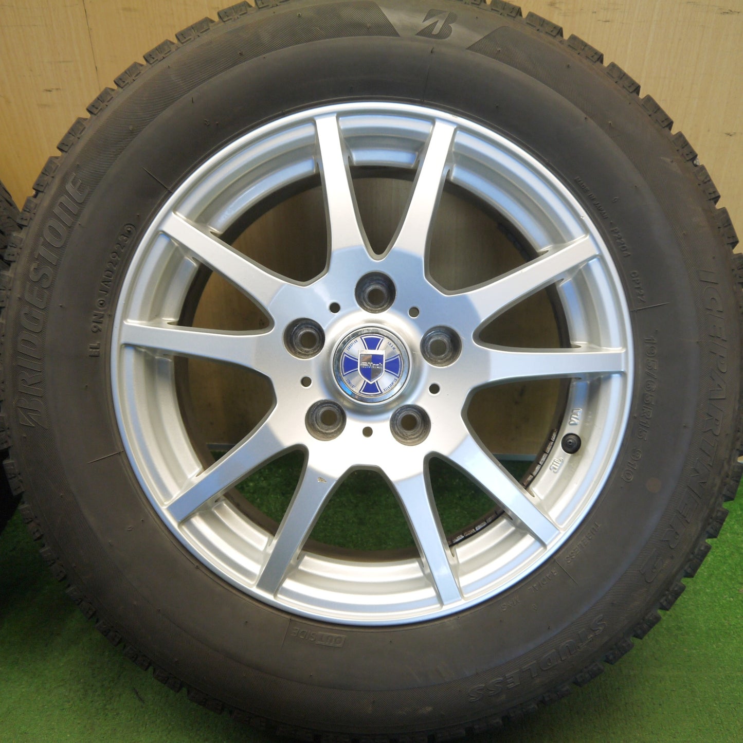 キレイ！23年◎スタッドレス 195/65R15 ブリヂストン アイスパートナー2 GMach 15インチ PCD114.3/5H◎6081706Hス