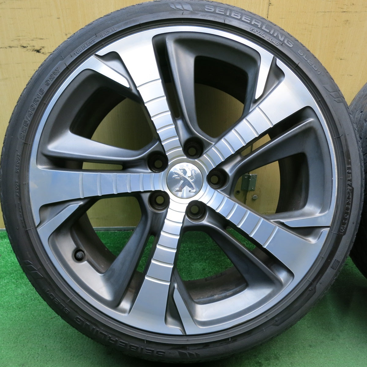 4本価格！21年★プジョー 308 GT 純正 225/40R18 セイバーリング SL201 18インチ PCD108/5H★5080105HAノ