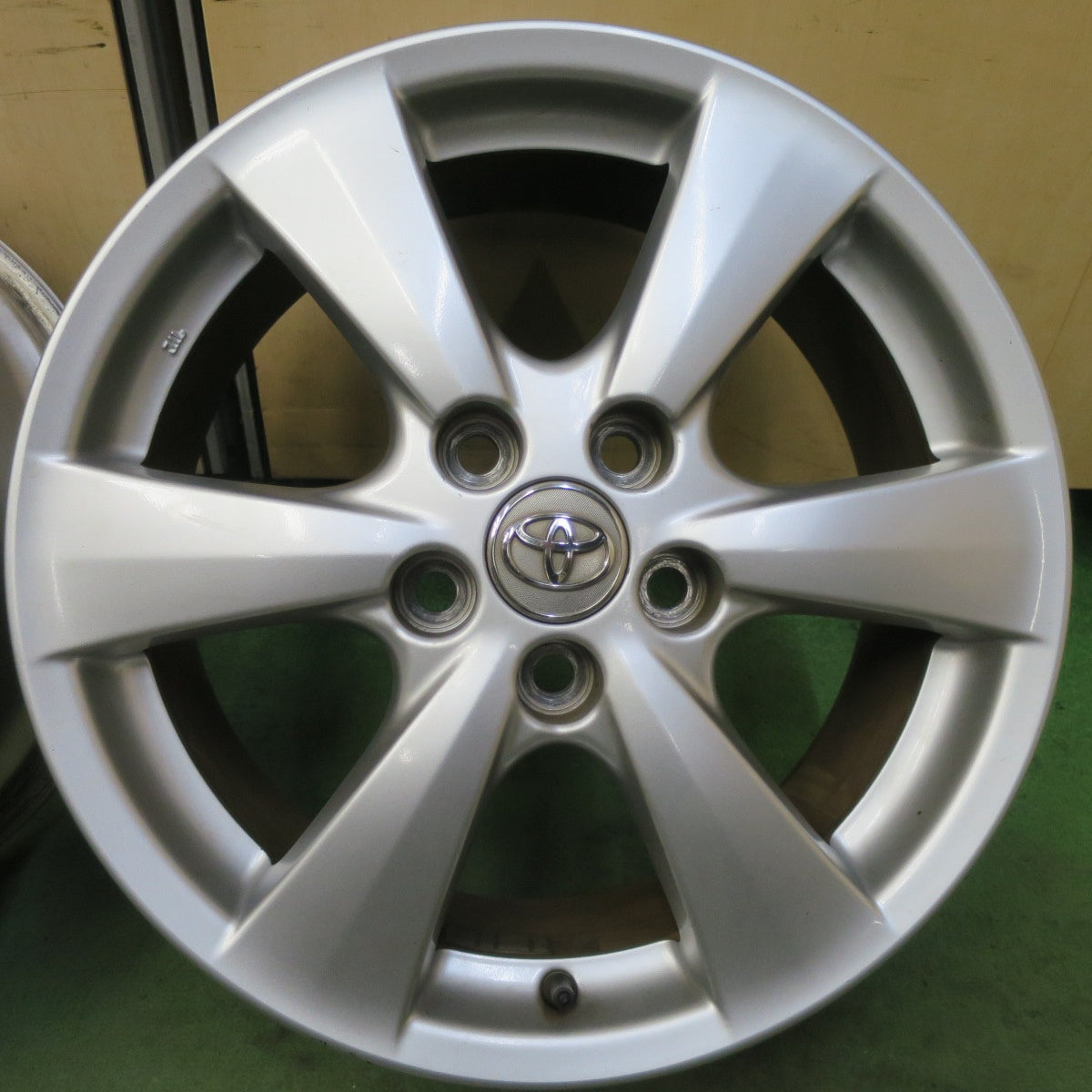 4本価格◎トヨタ AHR20 W エスティマ 純正 ホイール 17インチ 17×7J PCD114.3/5H◎6100703HNホ