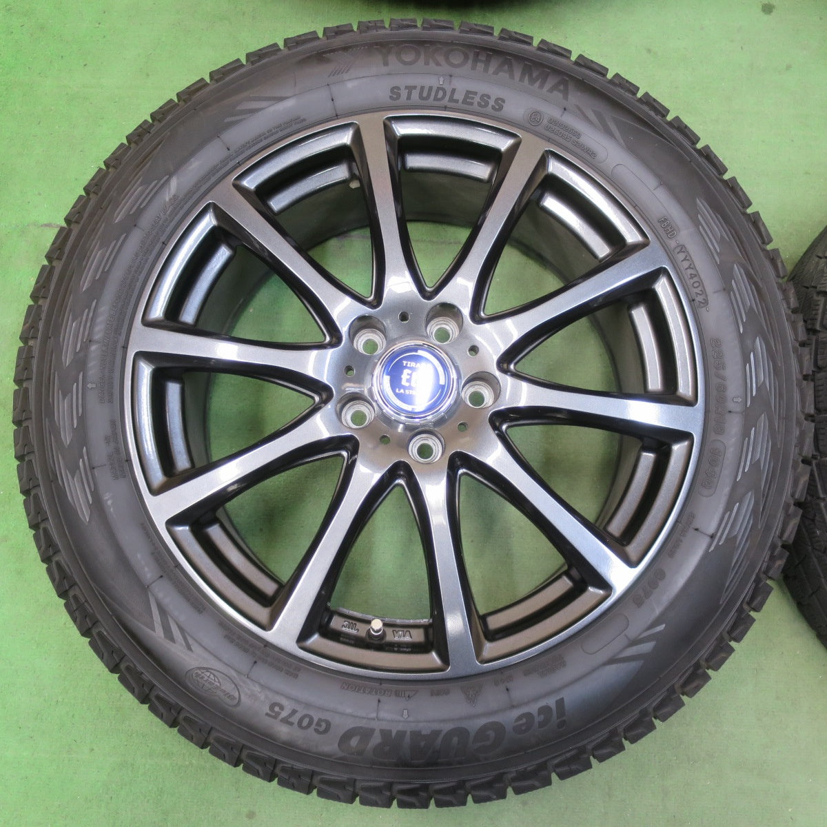 バリ溝！22年！キレイ！9分★スタッドレス 225/60R18 ヨコハマ アイスガード G075 TIRADO Eta LA STRADA ティラード ラストラーダ 18インチ PCD114.3/5H★5122604イス
