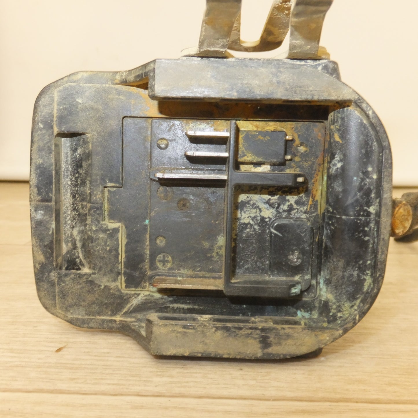 [送料無料] 現状品★マックス MAX 充電式ブラシレスインパクトドライバ PJ-ID143-B2C 本体 ケースのみ★