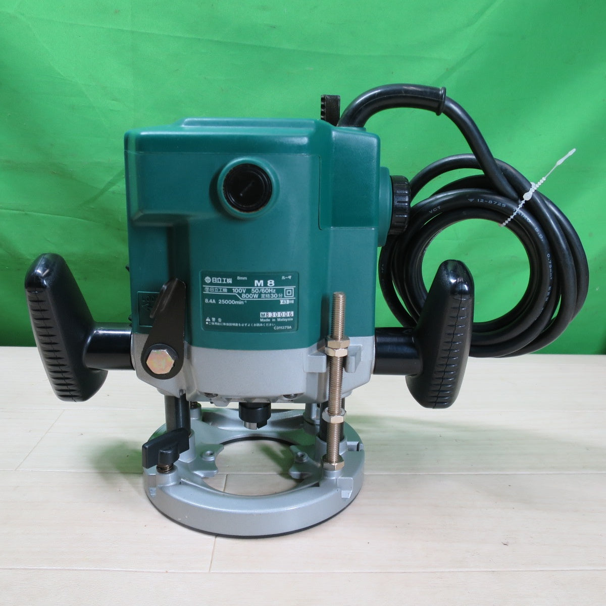 [送料無料] ☆日立工機 8mm 電子 ルータ M8 電動 工具 DIY ルーター 伸ばし棒 HITACHI ジャンク☆