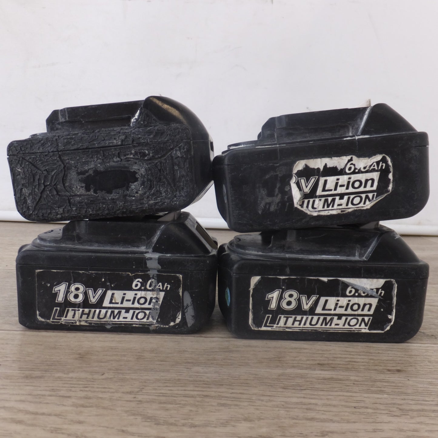 [送料無料] ジャンク★サンライズ BMCOT 互換バッテリ BL1860　18V 6.0Ah 108Wh　4点 セット★