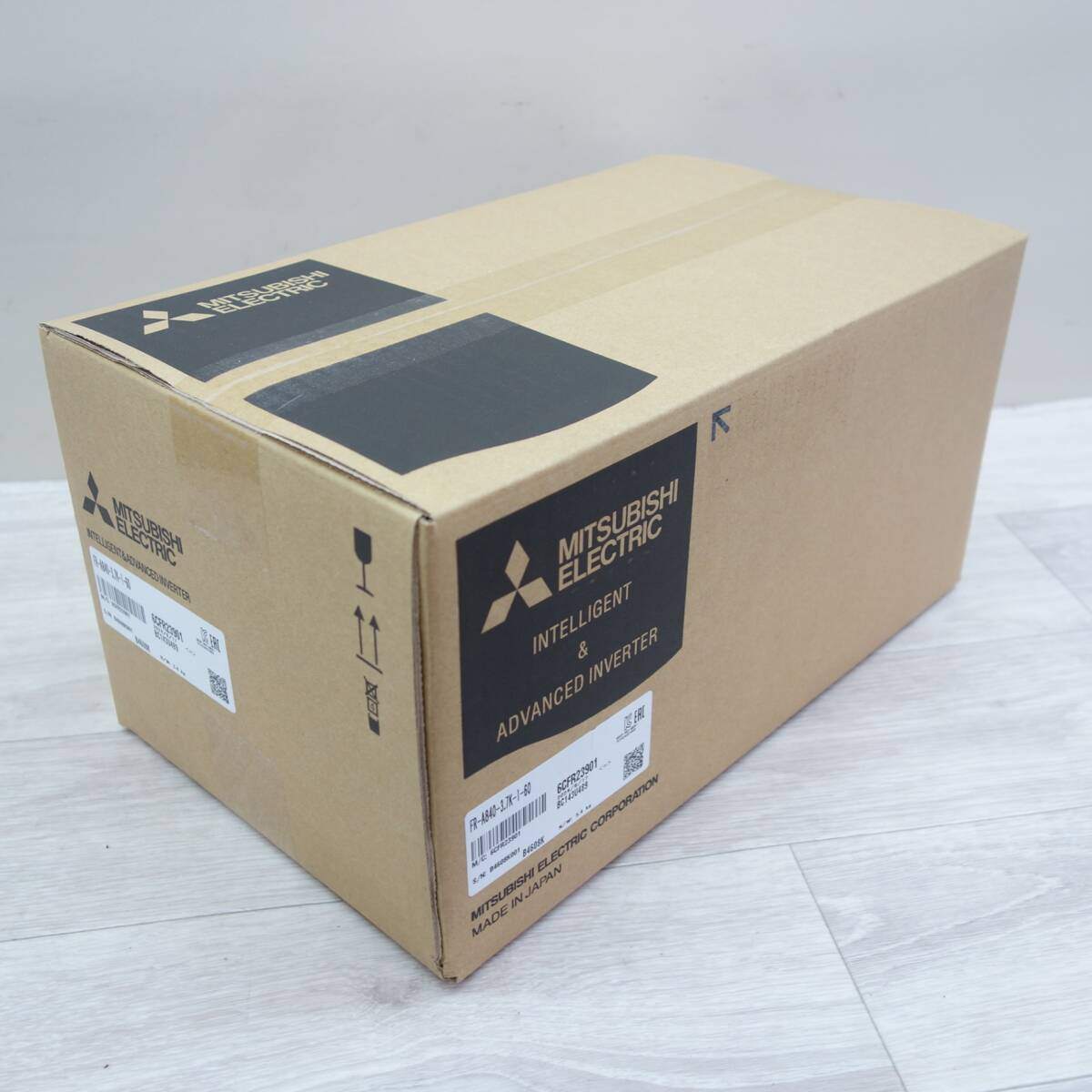 [送料無料] 未使用☆三菱 インバーター FR-A840-3.7K-1-60☆