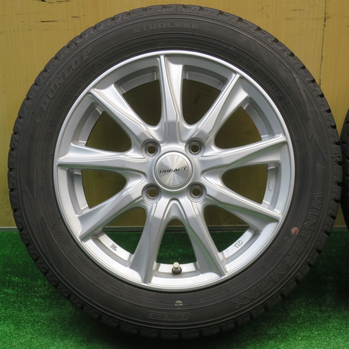 バリ溝！22年！9分★スタッドレス 155/65R14 ダンロップ ウインターマックス WM02 DUFACT デュファクト 14インチ PCD100/4H★5110704NJス
