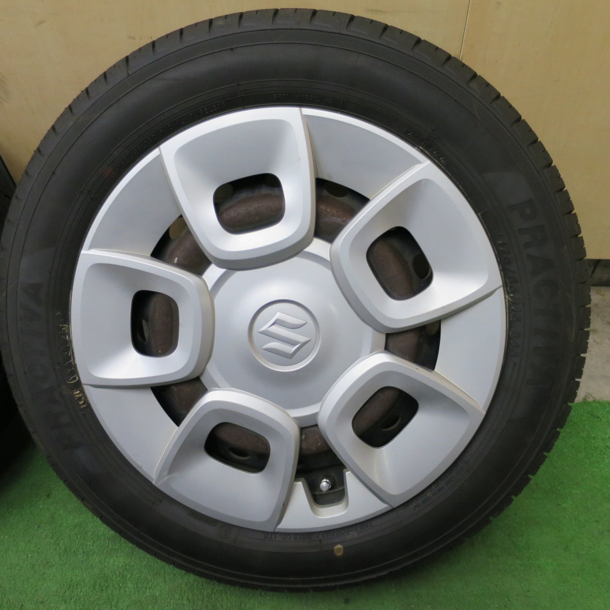超バリ溝！25年！ほぼ10分★スズキ イグニス 純正 スチール 175/65R15 プラクティバ 15インチ PCD100/4H★6021103ナノ