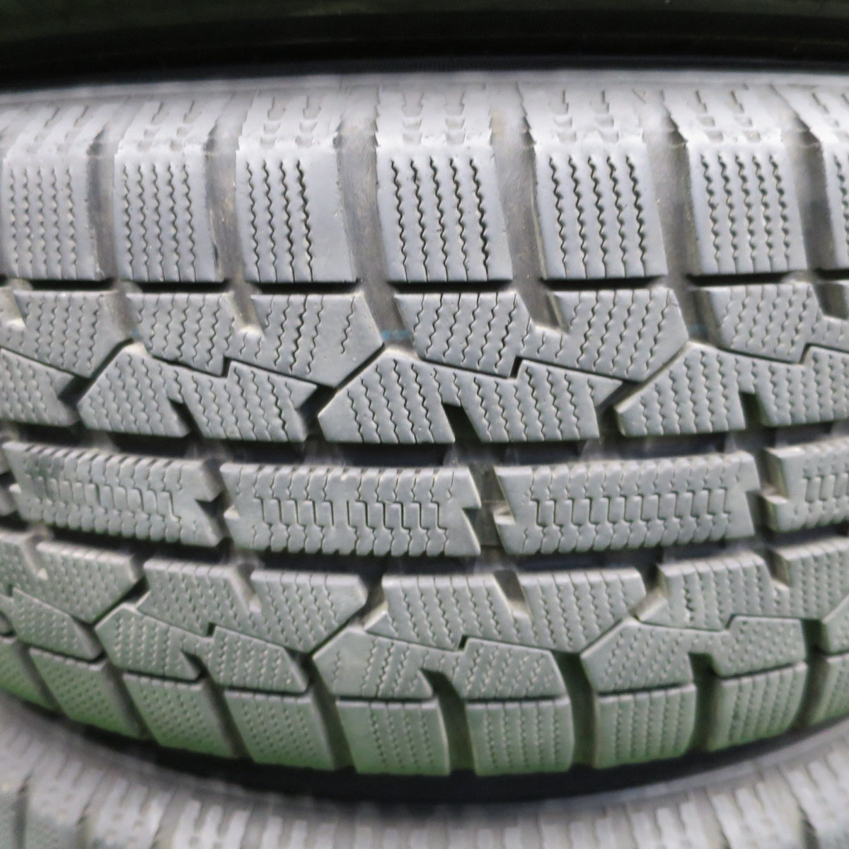 バリ溝！9.5分★スタッドレス 205/60R16 トーヨー ガリット GIZ VEMOTION Vエモーション 16インチ PCD114.3/5H★6011401NKス