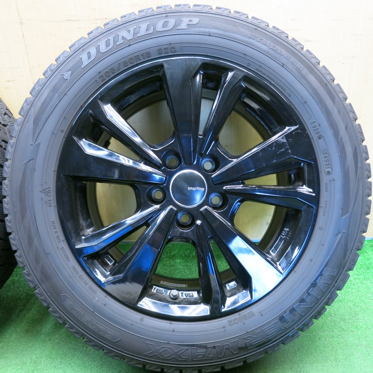 バリ溝！9分◎ジープ 等 smartline 365 205/60R16 スタッドレス ダンロップ ウインターマックス WM02 スマートライン 16インチ PCD110/5H◎6072605HAス