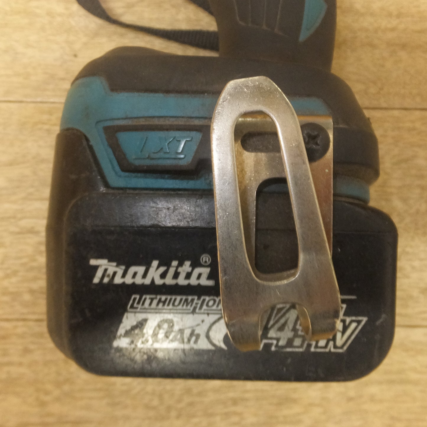 [送料無料] ★マキタ makita 充電式インパクトレンチ TW284D　バッテリ BL1440　セット★