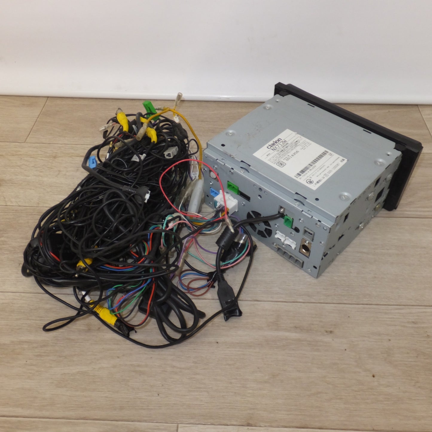 [送料無料] ★クラリオン clarion AVナビゲーション NX712W[55]★