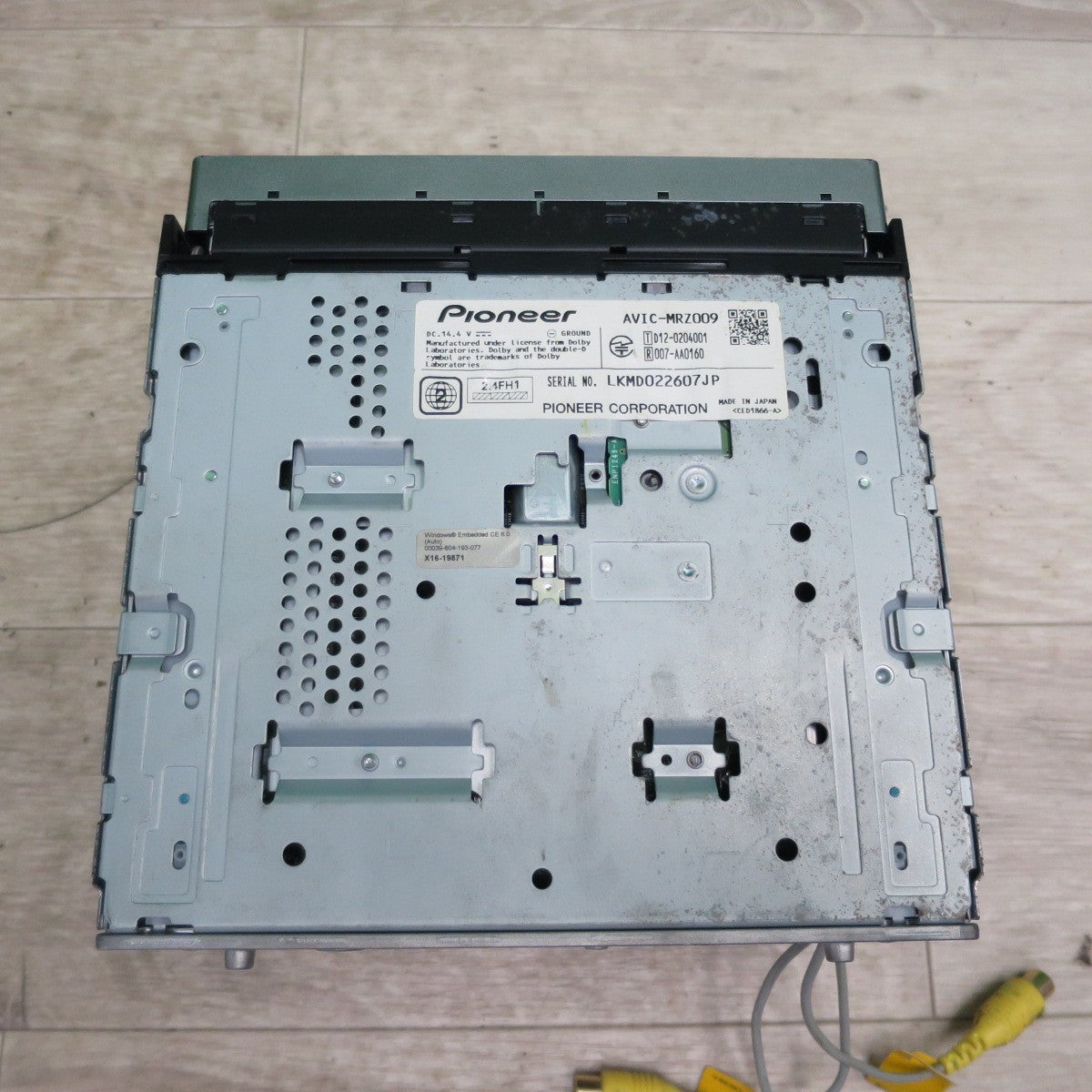 [送料無料] ☆carrozzeria PIONEER メモリーナビ カーナビ AVIC-MRZ009 カロッツェリア パイオニア 現状品☆