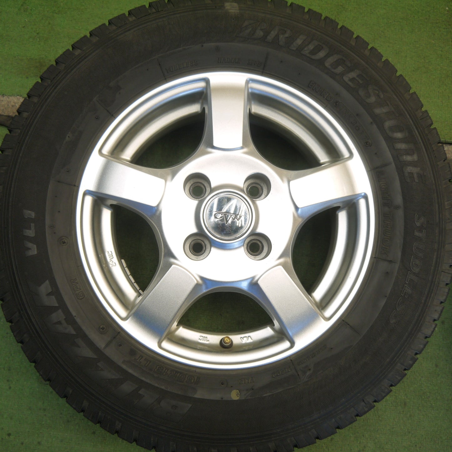 キレイ◎スタッドレス 165R13 6PR ブリヂストン ブリザック VL1 CVW 社外 アルミ 13インチ PCD100/4H◎6072905Hス