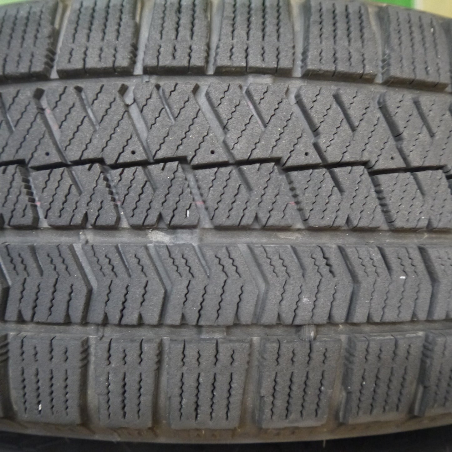 キレイ！21年★スタッドレス 195/65R15 ブリヂストン ブリザック VRX2 VELVA SPORT ヴェルヴァ 15インチ PCD114.3/5H★5121605Hス