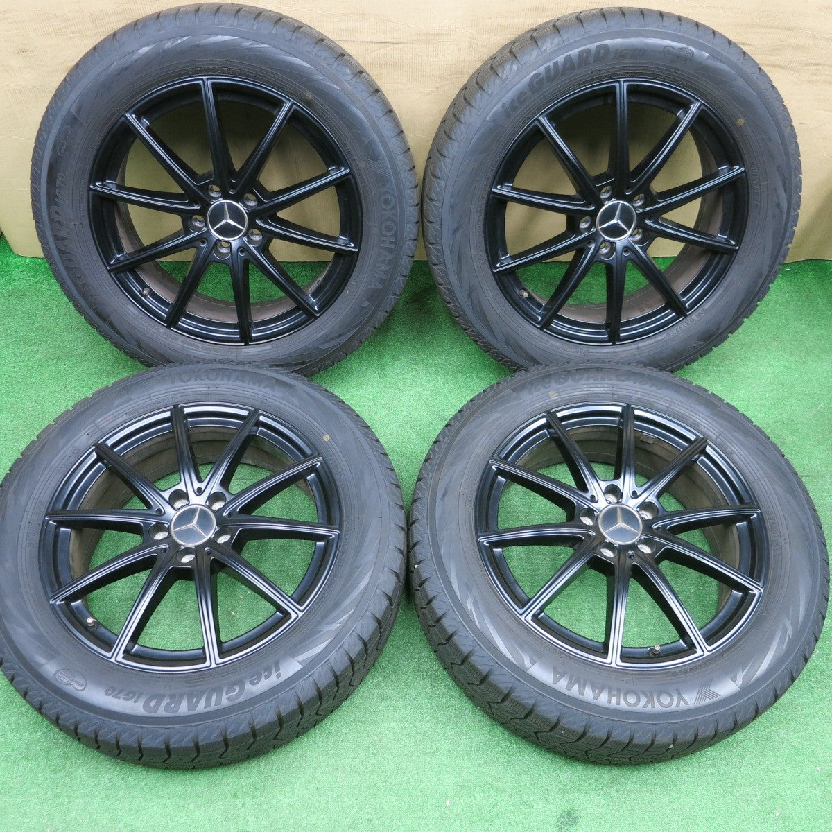 バリ溝！9.5分以上★ベンツ X247 GLBクラス 純正 215/60R18 スタッドレス ヨコハマ アイスガード iG70 18インチ PCD112/5H★6013102NKス