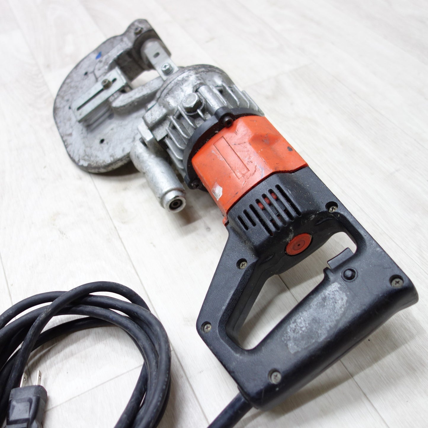 [送料無料] ◆IKURA イクラ 育良精機 電動パンチャー 型番不明 油圧パンチャー 電動工具 100V◆