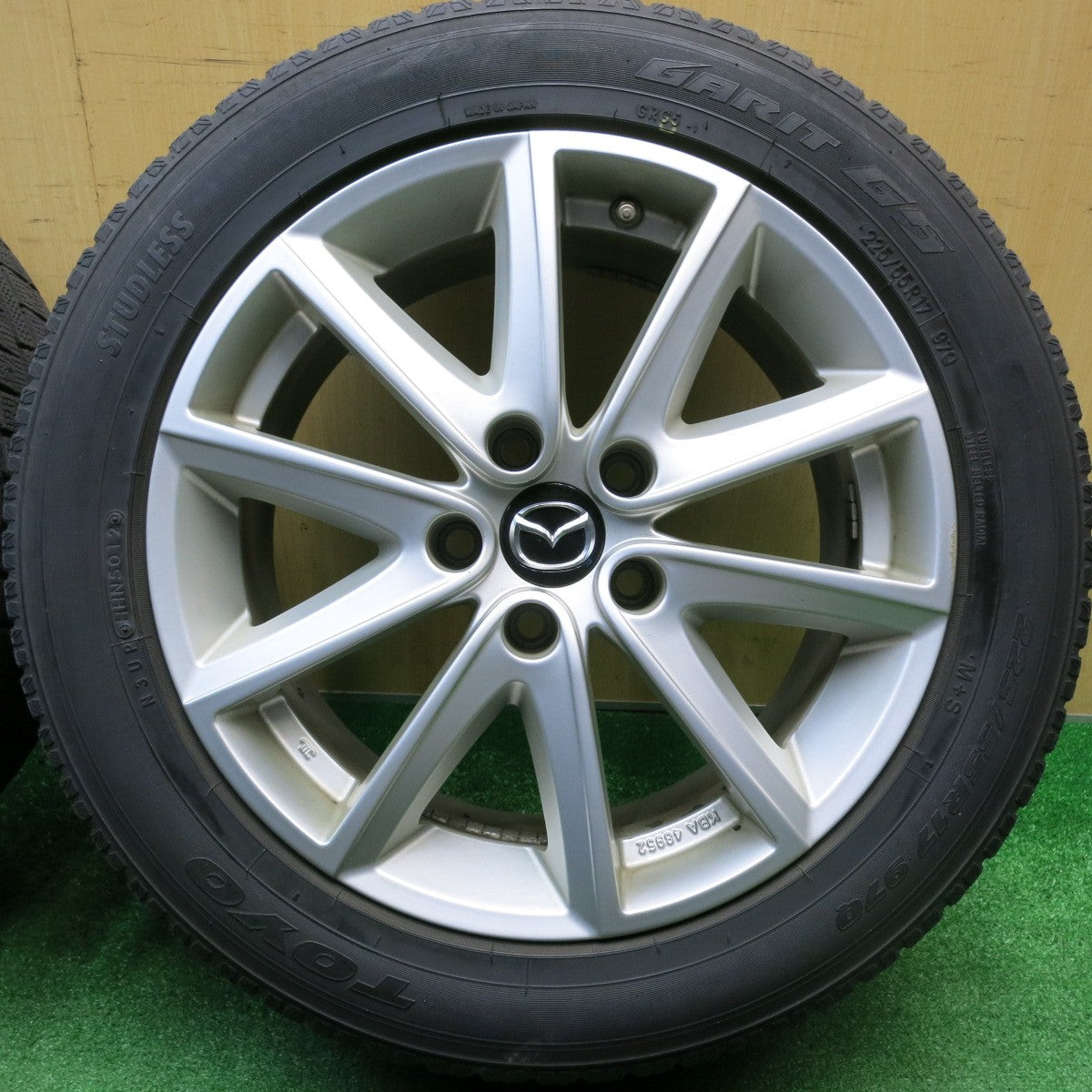 4本価格★マツダ アテンザ 等 225/55R17 スタッドレス トーヨー ガリット G5 社外 アルミ 17インチ PCD114.3/5H★5112902HAス