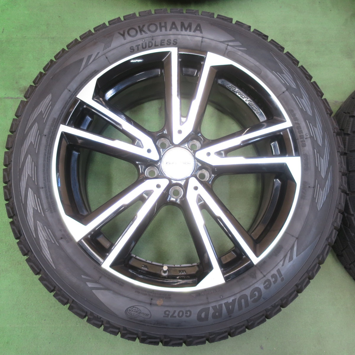 バリ溝！9.5分★アウディ Q3 等 EUROTECH GAYA SOLI 235/55R18 スタッドレス ヨコハマ アイスガード G075 ユーロテック ガヤ ソリ PCD112/5H★5101010イス