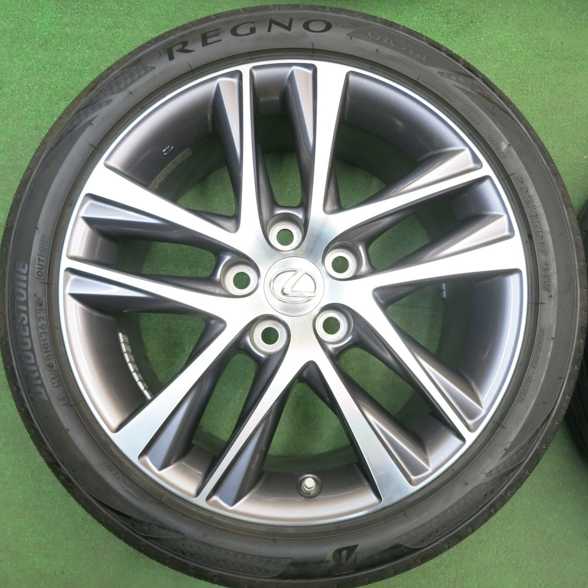 センサー付！バリ溝！23年！9分★レクサス IS バージョンL 純正 225/45R17 ブリヂストン レグノ GR-X2 17インチ PCD114.3/5H★6031515HAノ