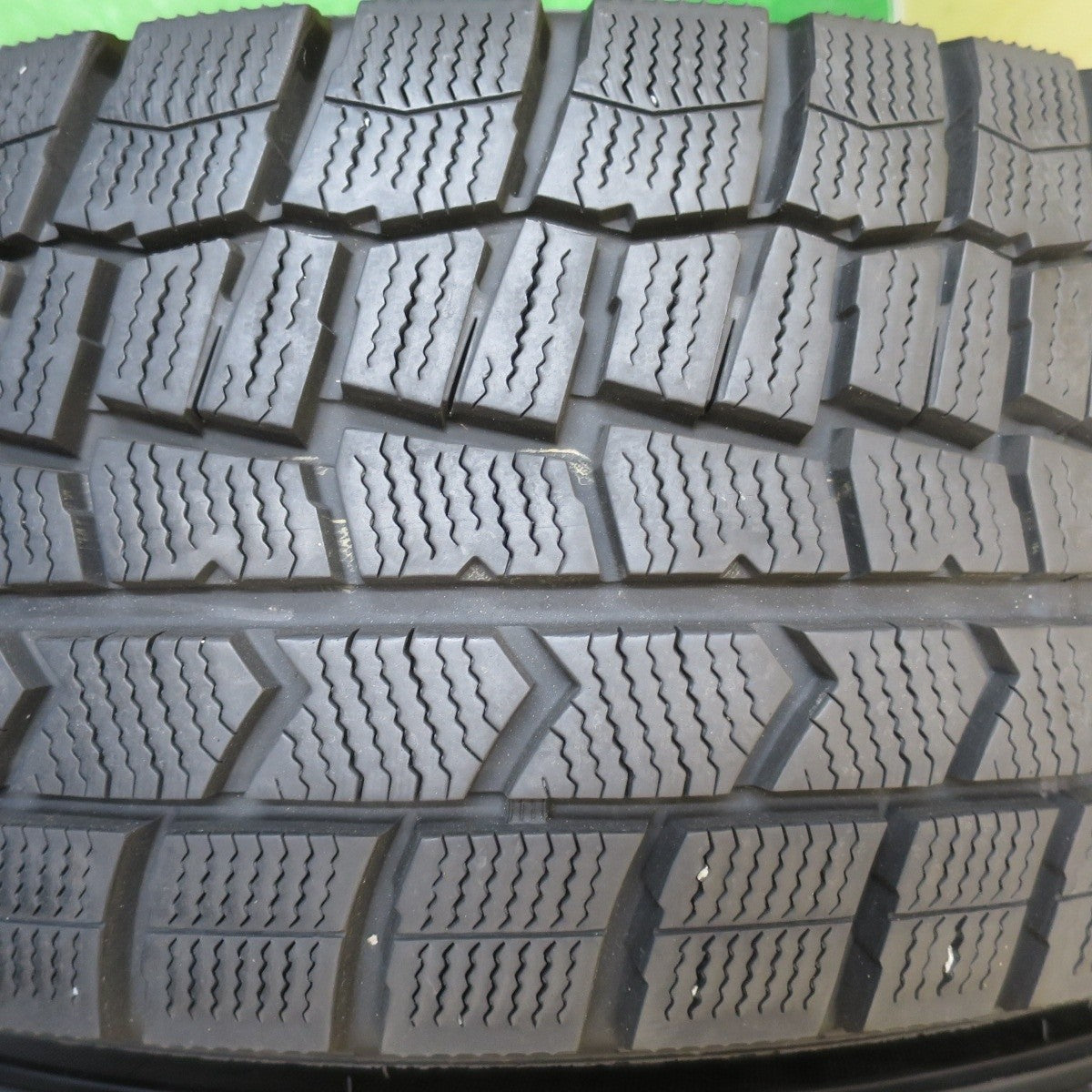 バリ溝！キレイ！9.5分★フォレスター XV 等 225/60R17 スタッドレス ダンロップ ウインターマックス WM02 SCHNEIDER シュナイダー 17インチ PCD100/5H★5030702Hス