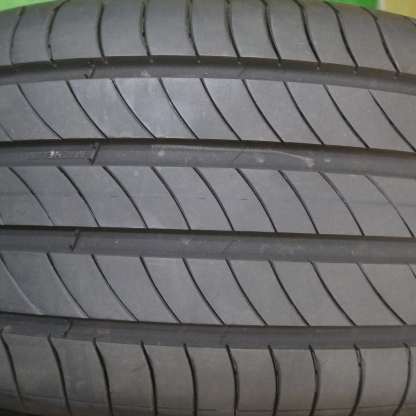 [送料無料] バリ溝！23年！9分★225/40R18 ミシュラン プライマシー4 タイヤ 18インチ インプレッサ カローラスポーツ シビック アクセラ等★4120306Hノタ