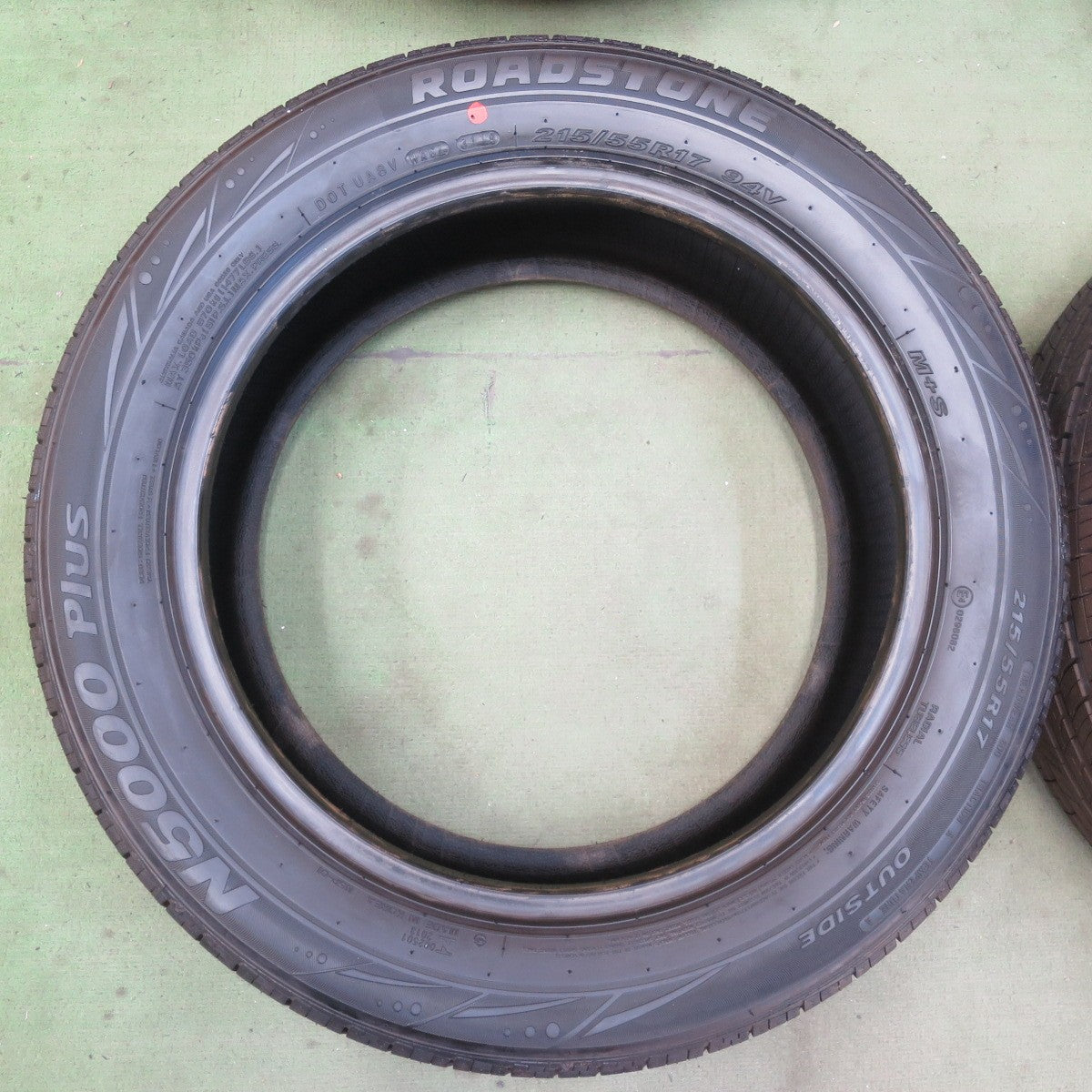 未使用★215/55R17 ロードストーン N5000 プラス ROADSTONE Plus タイヤ 17インチ クラウン オデッセイ 等★6061010イノタ