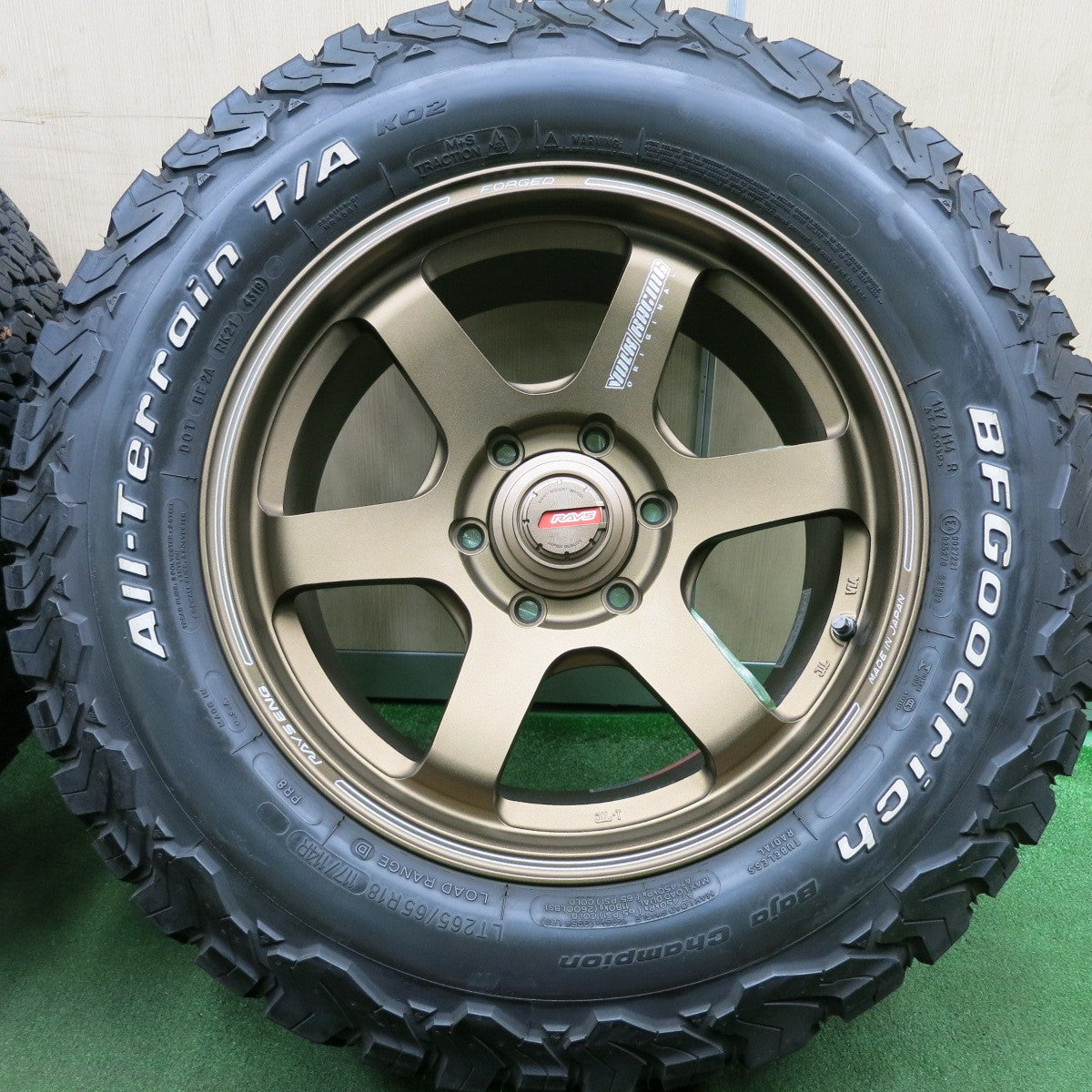 *送料無料* バリ溝！キレイ！9.5分★RAYS VOLK RACING TE37SB 265/65R18 BFグッドリッチ All-Terrain T/A KO2 レイズ ボルクレーシング PCD139.7/6H★4051507HAノ