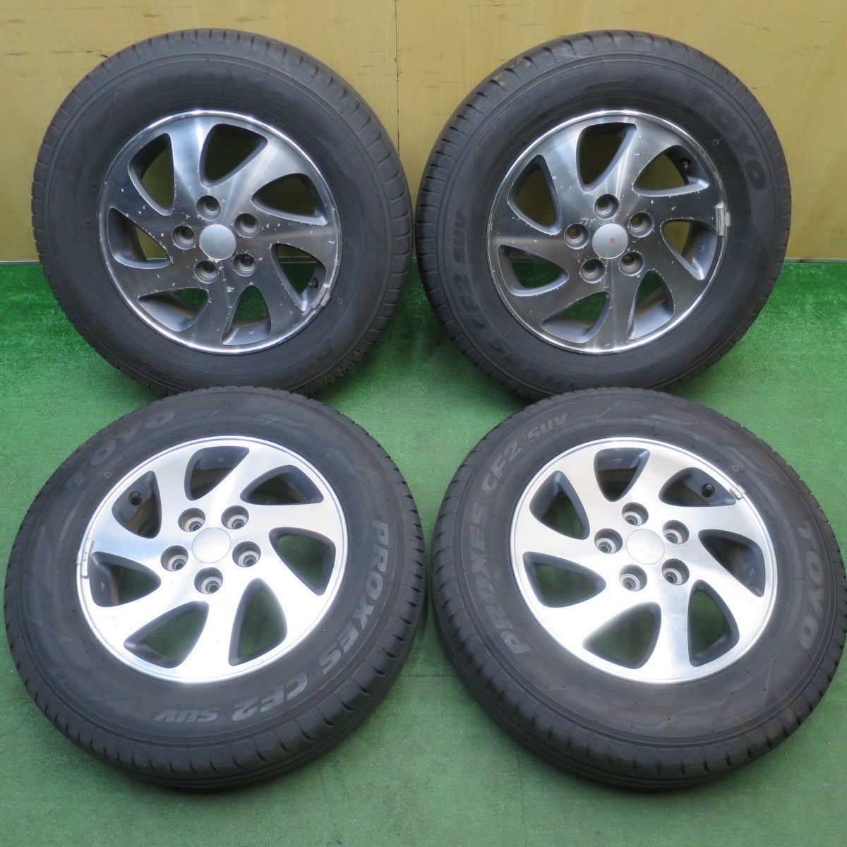 バリ溝！9.5分★ダイハツ テリオスキッド 純正 175/80R15 トーヨー プロクセス CF2 SUV 15インチ PCD114.3/5H★6022403NJノ