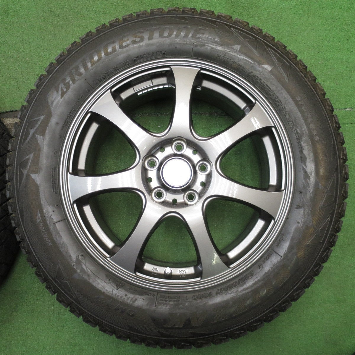 バリ溝！キレイ！9分★スタッドレス 225/65R17 ブリヂストン ブリザック DM-V2 ZACK JP-107 MONZA ザック モンツァ 17インチ PCD114.3/5H★5062101NJス