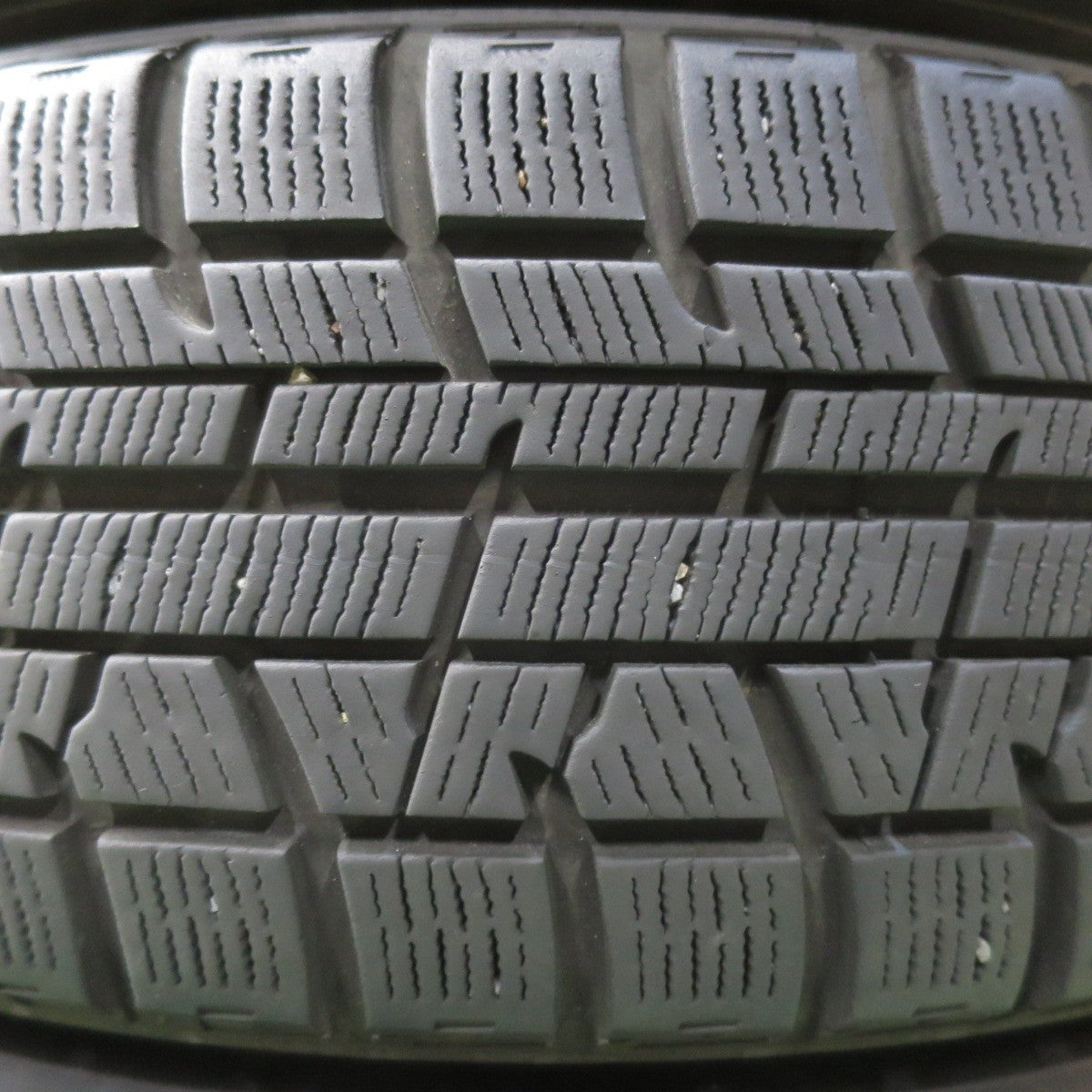 バリ溝！キレイ！9分★スタッドレス 175/65R15 ヨコハマ アイスガード iG50 プラス STRANGER シュナイダー 15インチ PCD100/4H★5012211イス