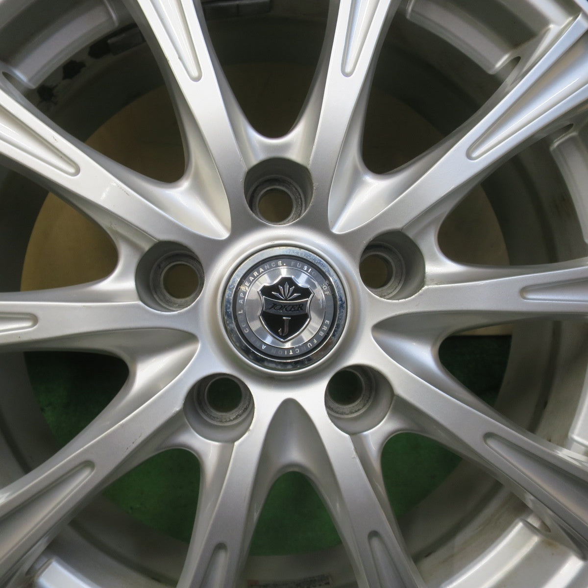 4本価格◎スタッドレス 205/60R16 ブリヂストン ブリザック VRX JOKER ジョーカー 16インチ PCD114.3/5H◎6070905イス