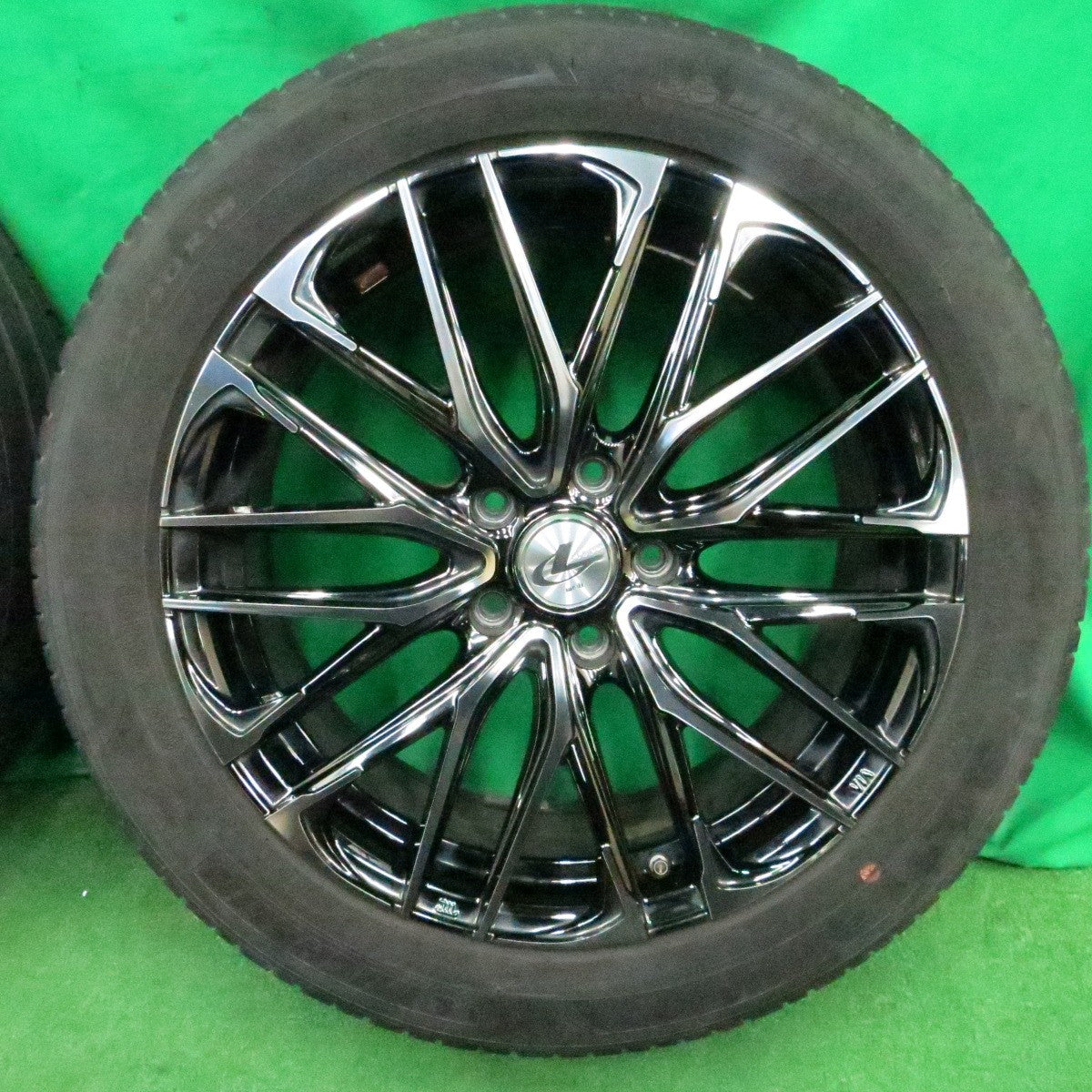 *送料無料* キレイ★LEONIS SK weds 225/50R18 ミシュラン プライマシー3 レオニス 18インチ PCD114.3/5H★4050106ナノ