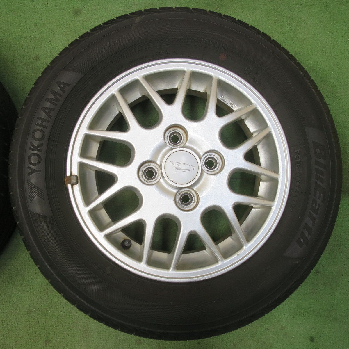 4本価格★ダイハツ アトレー 純正 165/70R13 ヨコハマ ブルーアース AE01 13インチ PCD100/4H★6022803イノ
