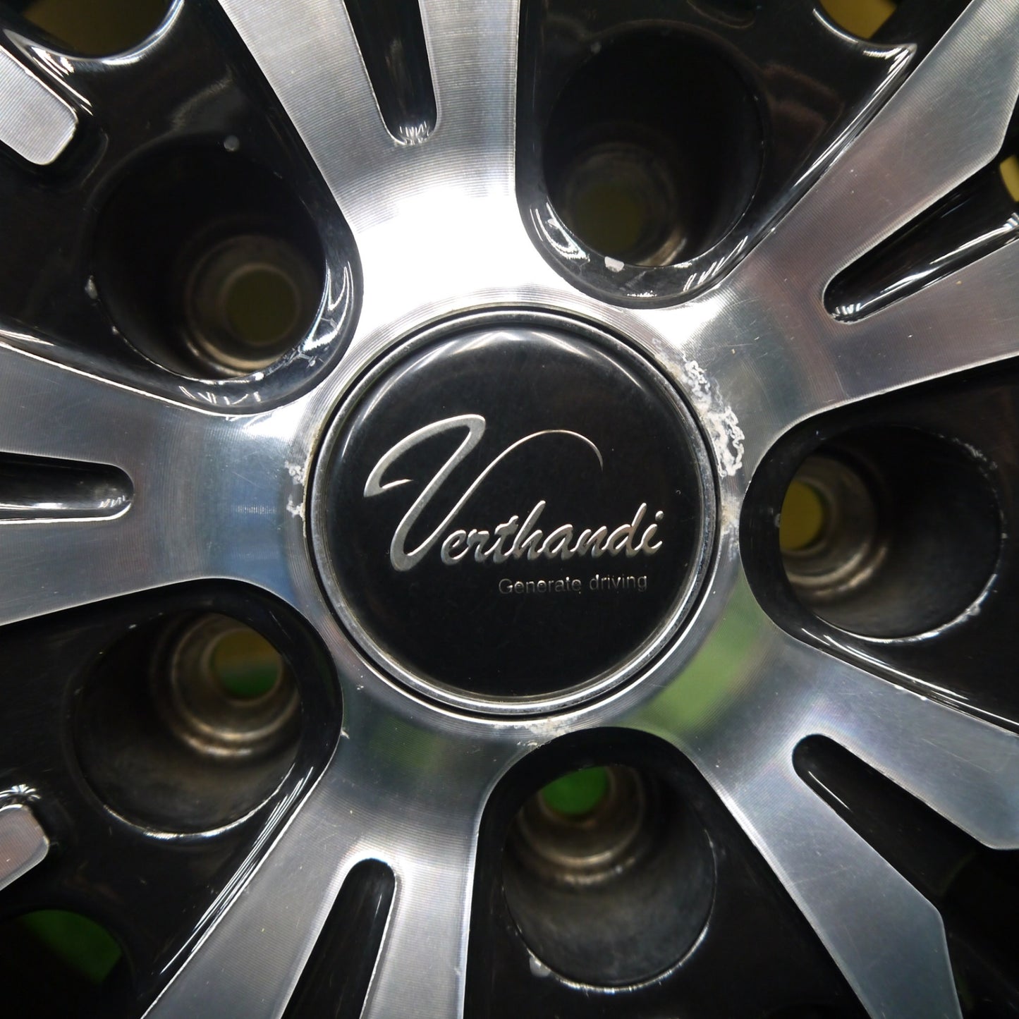 4本価格★スタッドレス 215/60R16 ハイフライ Win-turi 212 Verthandi ヴェルサンディ ヴェルザンディ 16インチ PCD114.3/5H★5112102Hス