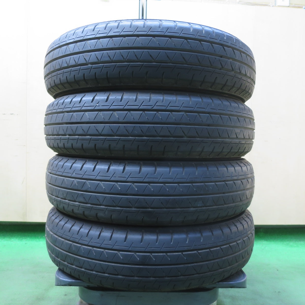 バリ溝！24年！8.5分★155/80R14 88/86N ヨコハマ BluEarth-Van RY55 タイヤ 14インチ プロボックス サクシード 等★5102004イノタ