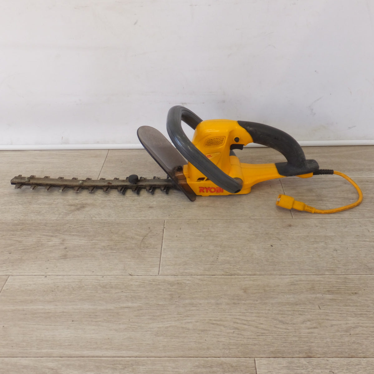 ★リョービ RYOBI ヘッジトリマ HT-3030　100V 3.4A 320W 50/60Hz★
