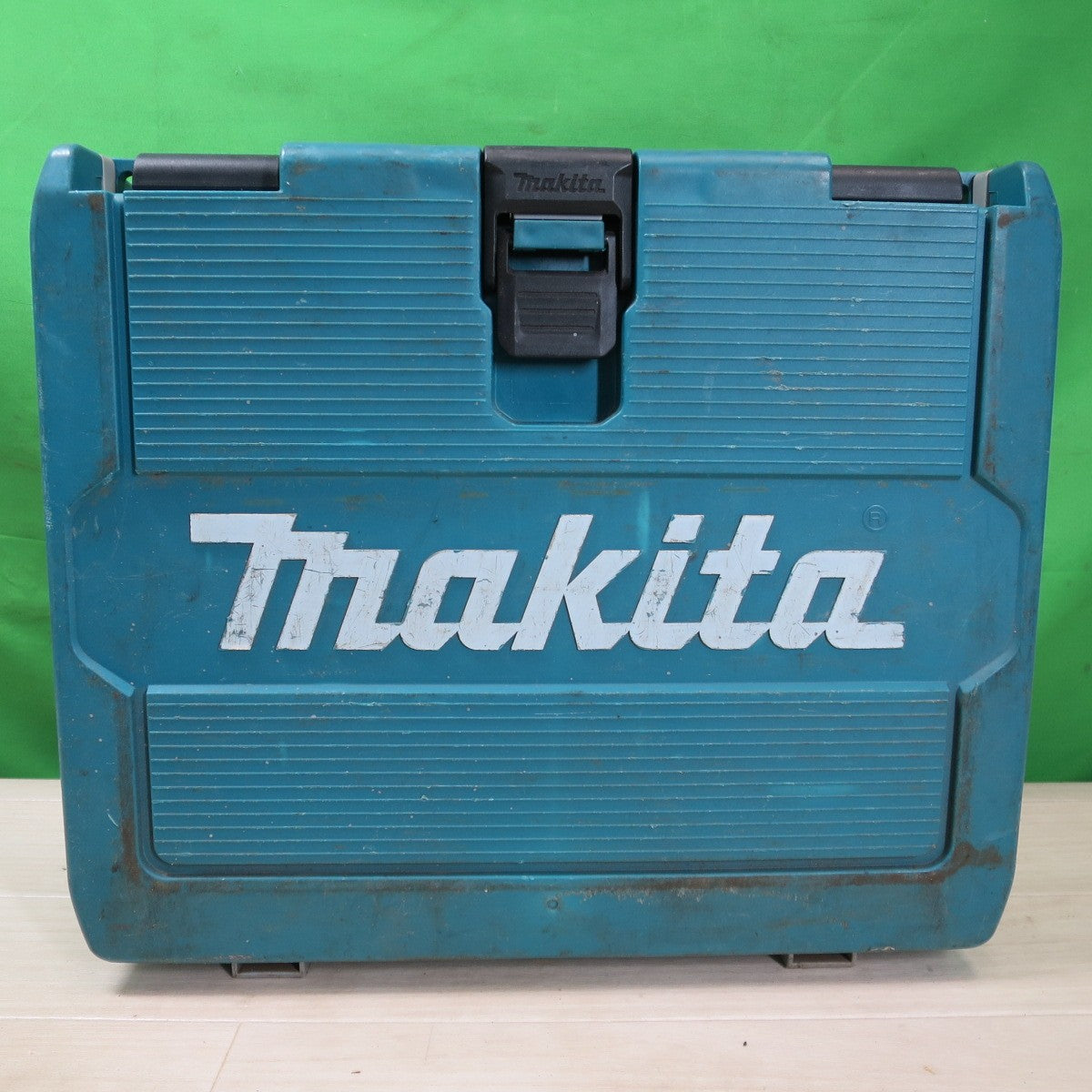 [送料無料] ☆マキタ 充電式 ドライバドリル DF484D 電動 工具 18V makita コードレス ケース 本体のみ☆