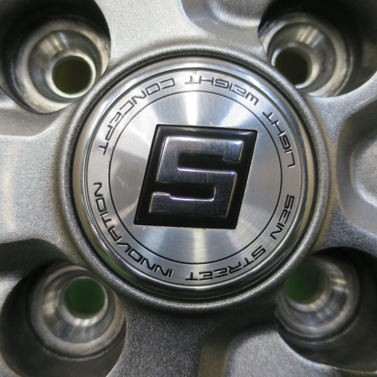 バリ溝！21年！8.5分★スタッドレス 155/65R14 グッドイヤー アイスナビ7 SEIN ザイン 14インチ PCD100/4H★5043007イス