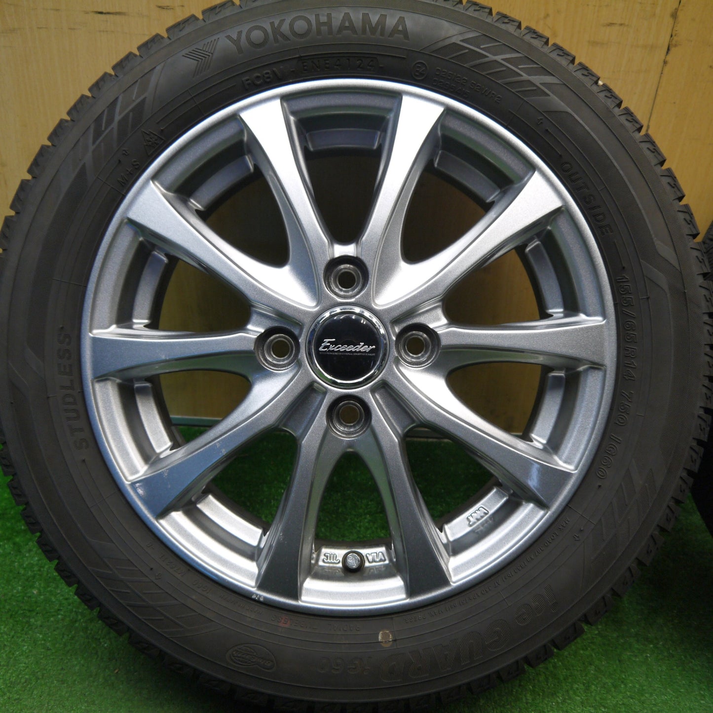 バリ溝！24年！キレイ！9.5分★スタッドレス 155/65R14 ヨコハマ アイスガード iG60 Exceeder エクシーダー 14インチ PCD100/4H★6020605Hス