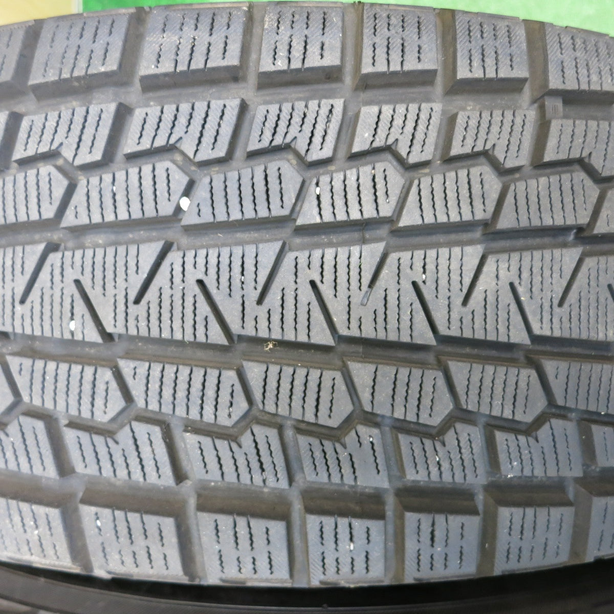 バリ溝！21年！9.5分★スタッドレス 225/65R17 ヨコハマ アイスガード G075 STRANGER ストレンジャー 17インチ PCD114.3/5H★5120607HAス