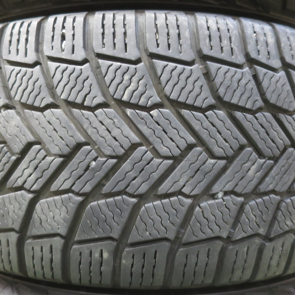 バリ溝！8.5分◎ベンツ 等 EMN GERMANY 225/45R17 スタッドレス ミシュラン X-ICE SNOW 17インチ PCD112/5H◎6072008イス
