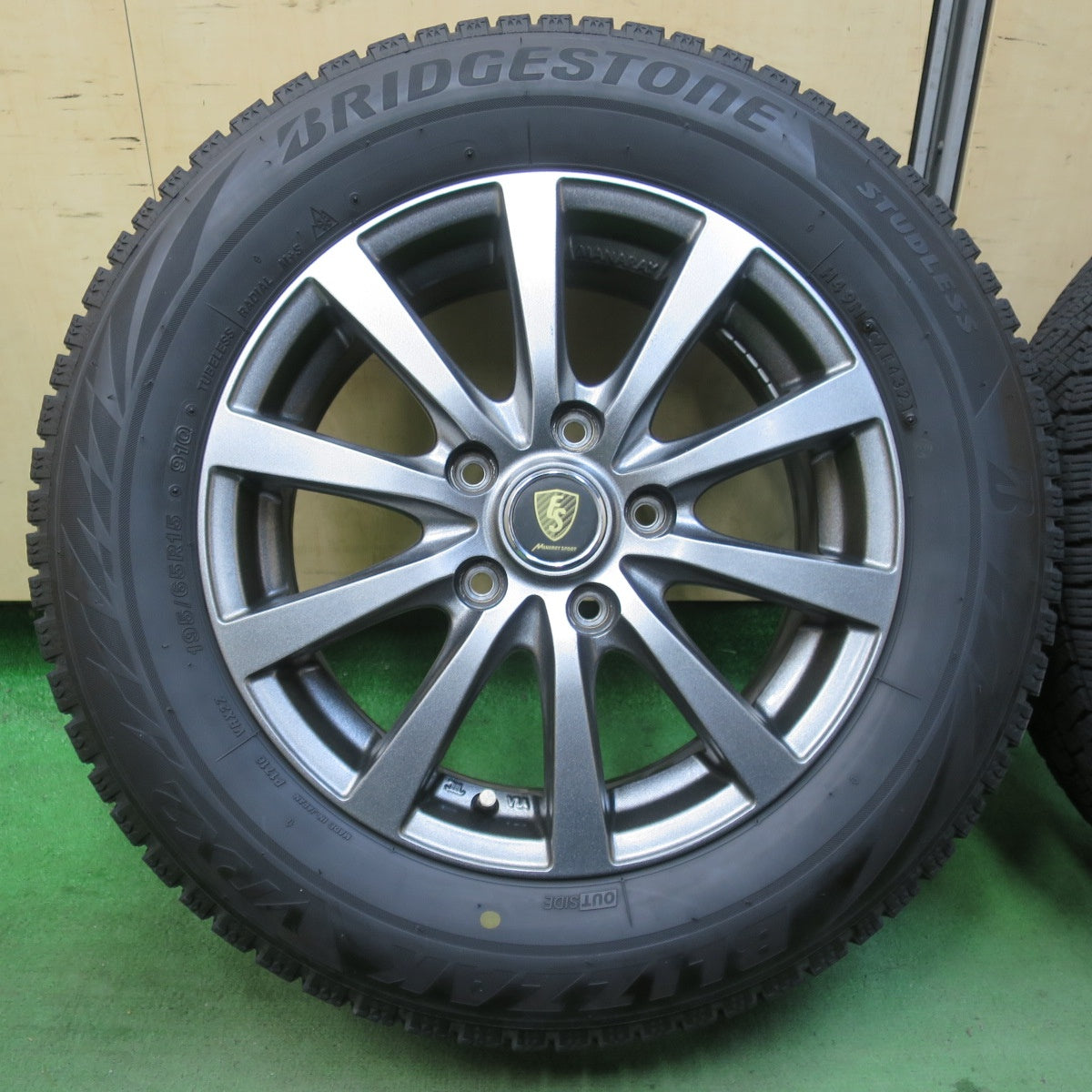 キレイ！21年★スタッドレス 195/65R15 ブリヂストン ブリザック VRX2 MANARAY SPORT マナレイ スポーツ 15インチ PCD114.3/5H★5122410イス
