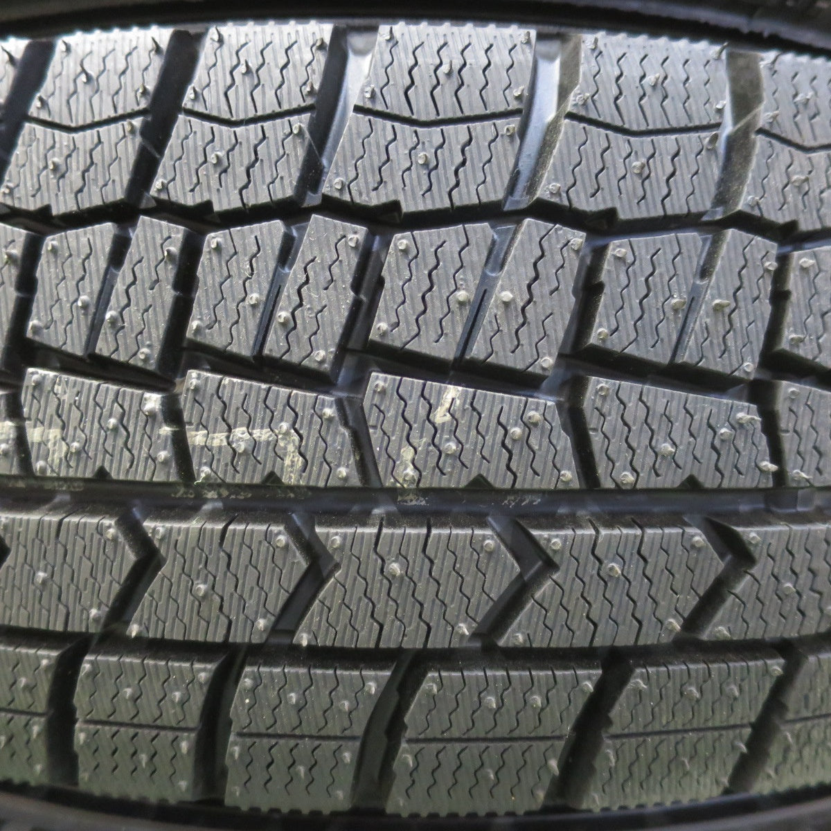 未使用！23年★スタッドレス 165/65R15 ダンロップ ウインターマックス WM02 VELVA CHARGE 15インチ ハスラー タフト 等 軽サイズ PCD100/4H★5051506イス