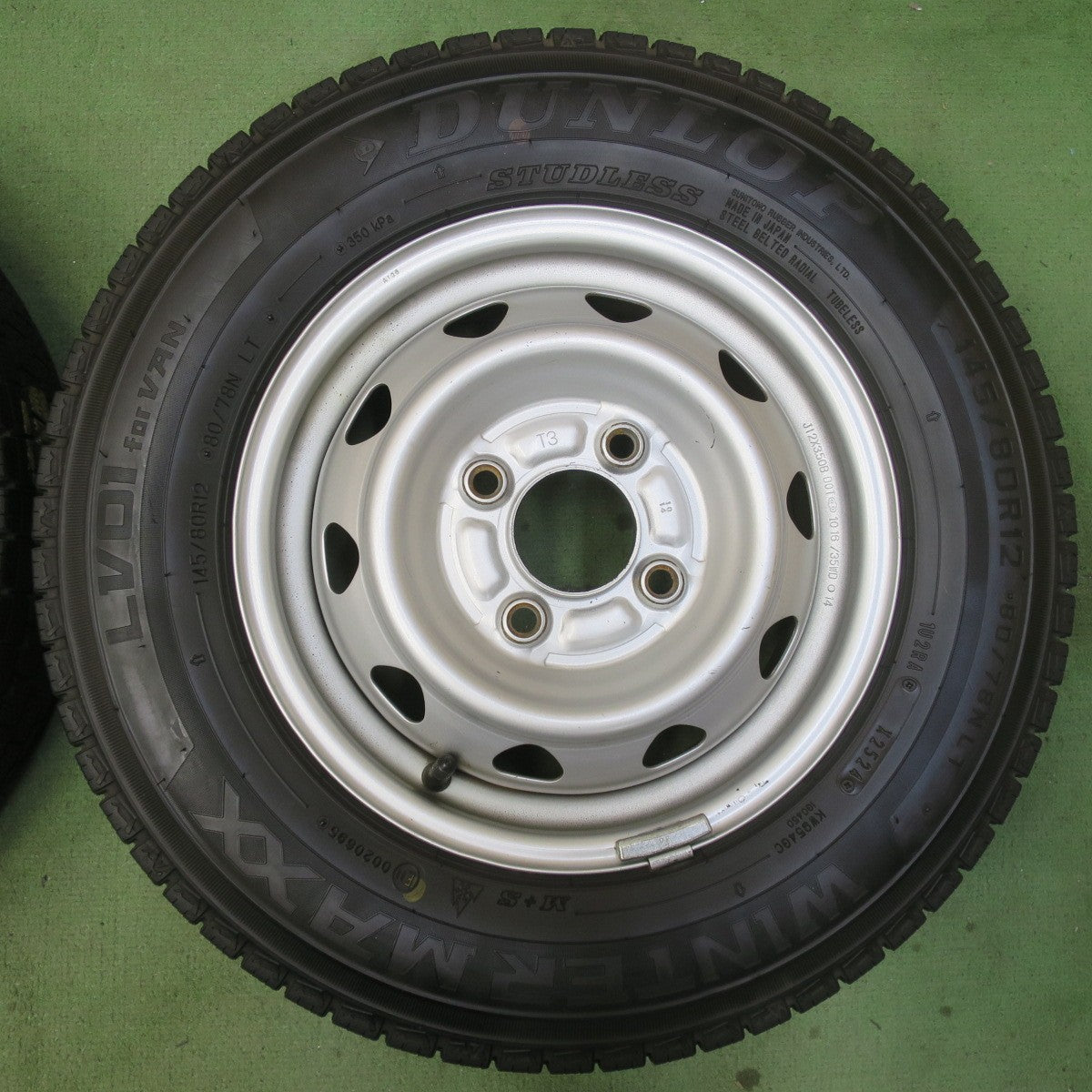 バリ溝！24年！9分◎スタッドレス 145/80R12 80/78N ダンロップ ウインターマックス LV01 for VAN スチール ホイール 12インチ PCD100/4H◎6091103イス